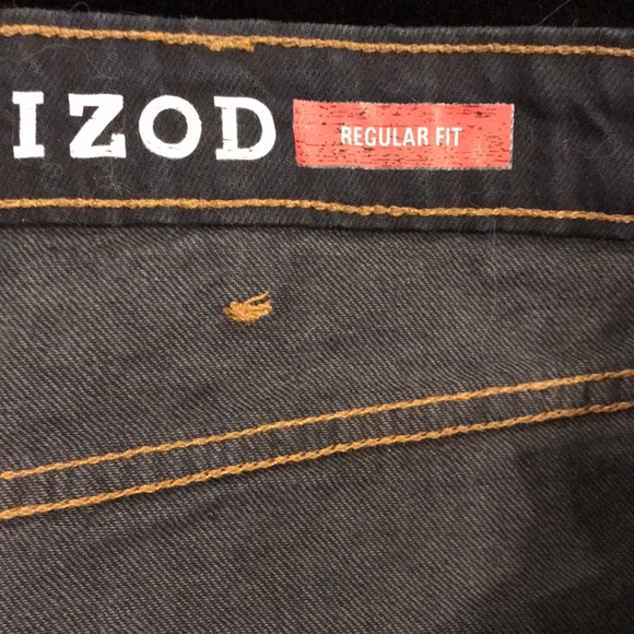 Brand new Izod regular fit Jean short - Picture 4 of 10